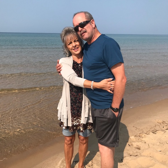 Meet your Posher, Louise - Picture 6 of 8